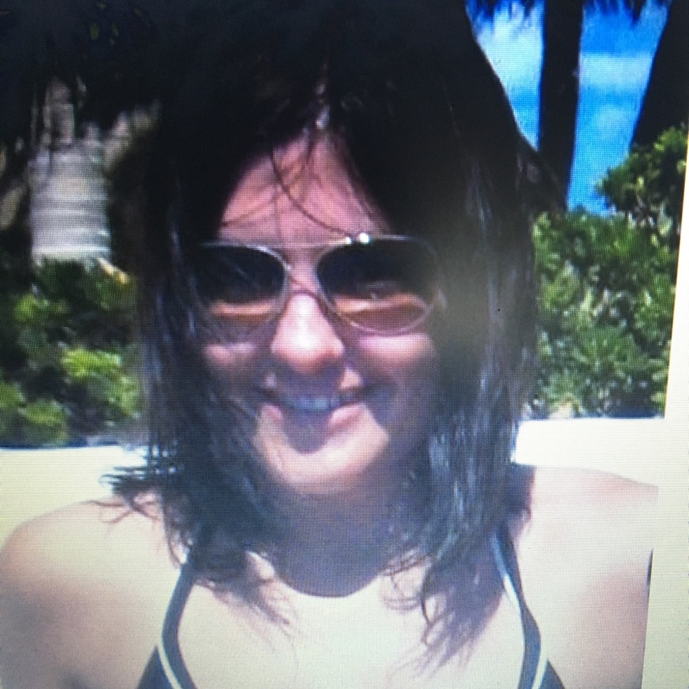 Meet your Posher, Annie